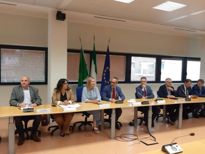 Formazione e lavoro: l’assessore regionale Tironi incontra scuole e aziende lecchesi