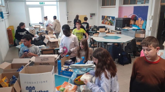 Volontario anch’io: successo per la raccolta viveri