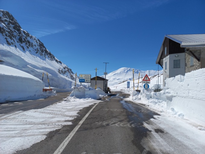 Riaperti i passi dello Spluga e del Mortirolo