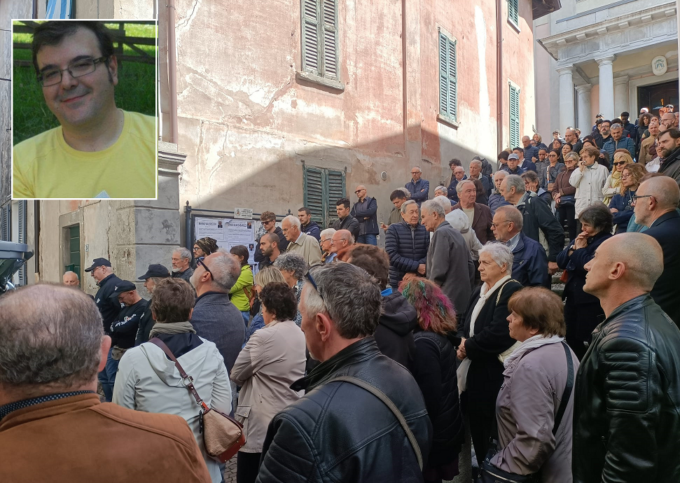 Folla all’addio a Massimiliano Piccinini, stroncato a soli 50 anni