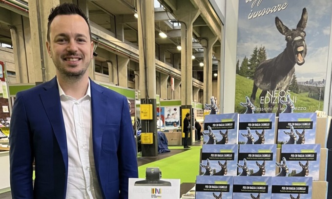 L’asinello raglia pure oltre la montagna