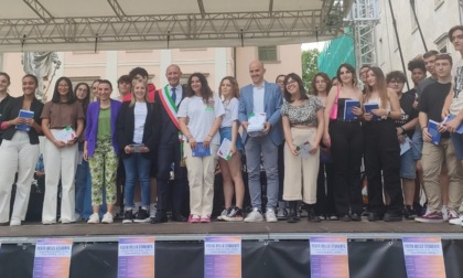 Lecco celebra la Festa dello Studente con la consegna delle costituzioni