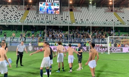 Maxischermo in città per la finale della Calcio Lecco a Foggia