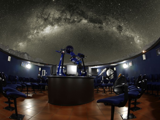 Planetario civico: gli appuntamenti di aprile