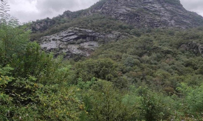 Statale 36 chiusa per frana verso la Svizzera