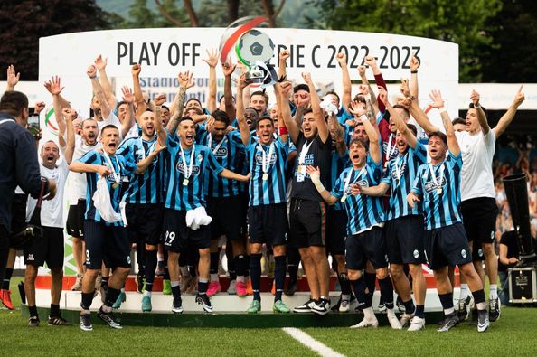 Calcio Lecco in Serie B: finalmente la gioia senza più nubi all'orizzonte