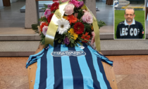 Addio Angelo Giudici, cuore bluceleste. Sulla bara la maglia del Lecco