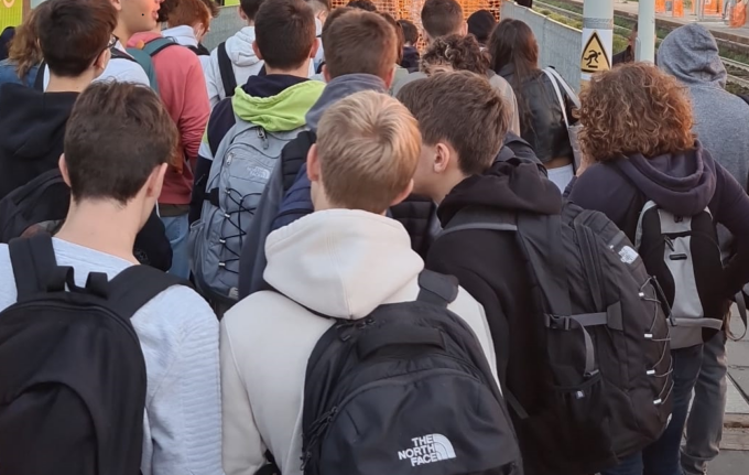 Guasto sulla Tirano-Lecco-Milano: caos sulla linea e ritardi