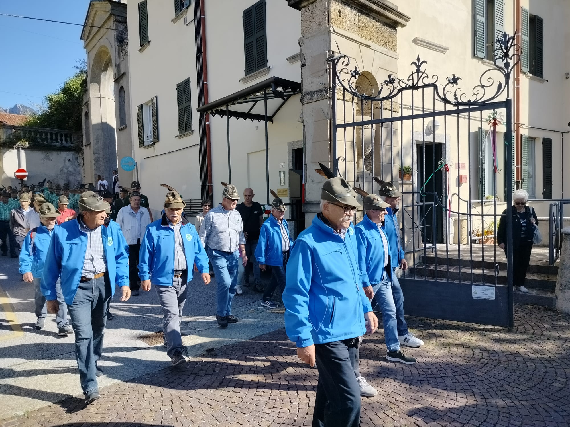 100 anni alpini civate (13)