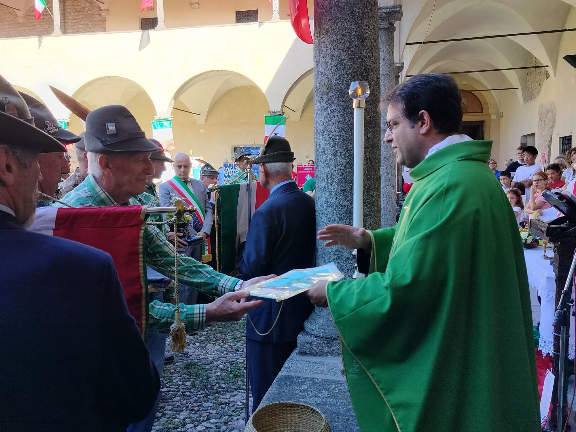 100 anni alpini civate (23)