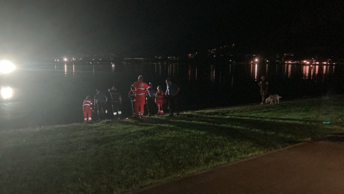 Vercurago: ubriaco si getta in acqua salvato dai Carabinieri