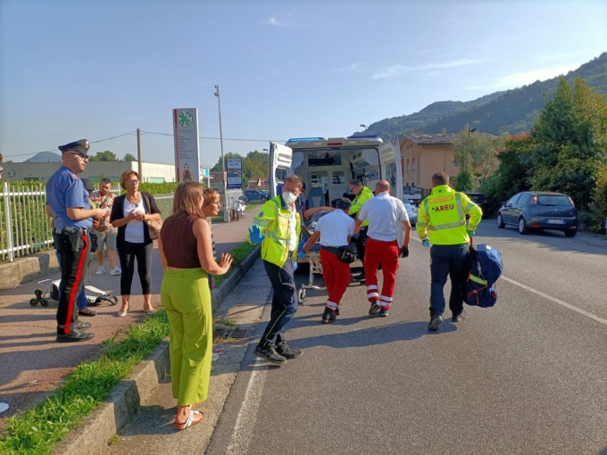 Motociclista travolto e lasciato a terra: traffico in tilt sulla Provinciale