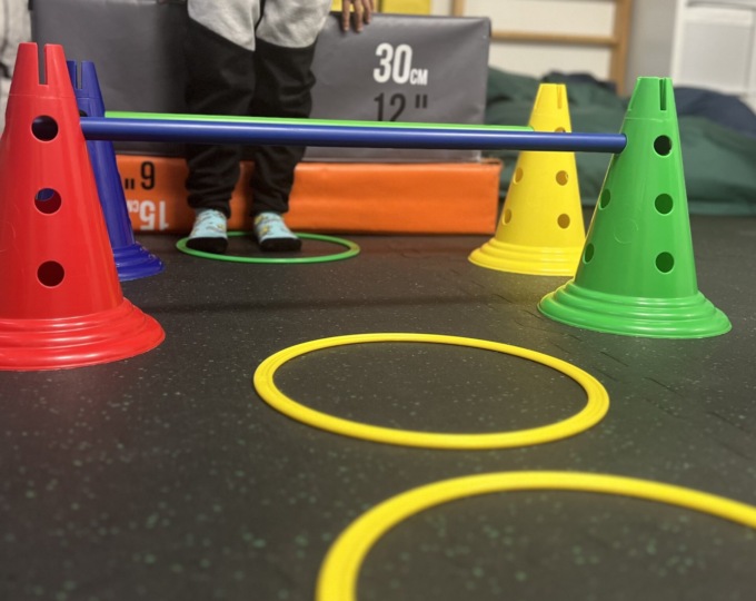 Difficoltà motorie, poca coordinazione, goffaggine: potrebbe trattarsi di disprassia