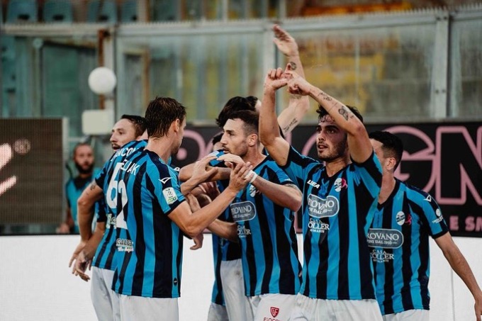 I blucelesti vincono 2 a 1 a Palermo