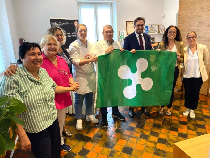 L’assessore Guidesi a Oggiono e Annone per il tour nelle imprese. “Regione in campo per fronteggiare il caro energia”