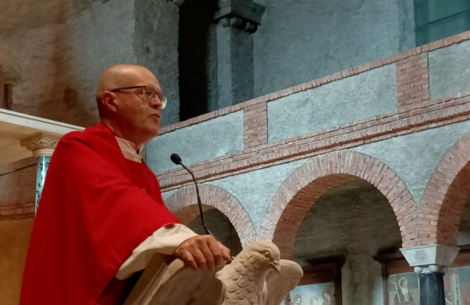 Don Davide Milani lascia Lecco: “Quanto realizzato qui è stato visto come un progetto  da proporre  su scala mondiale”