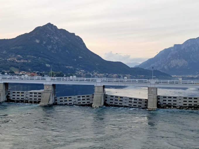 Diga di Olginate: collassano due paratoie