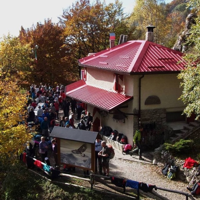 Cai in festa per i 60 anni della Ferrata del Centenario