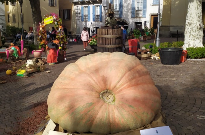 Anche Varenna si traveste per la festa di Halloween