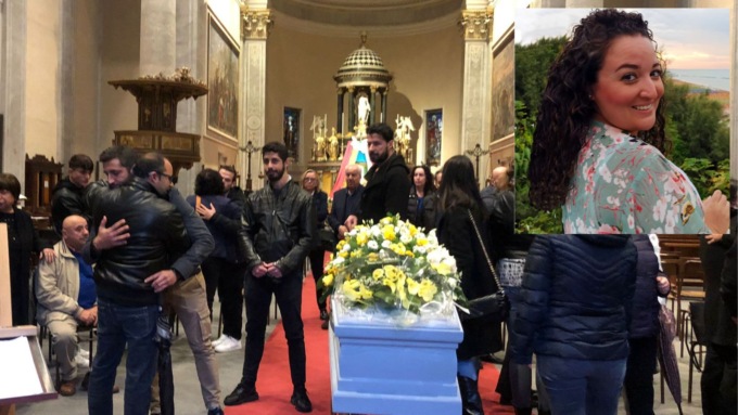 Addio commosso a Federica Uccheddu, morta a 40 anni a causa di un aneurisma