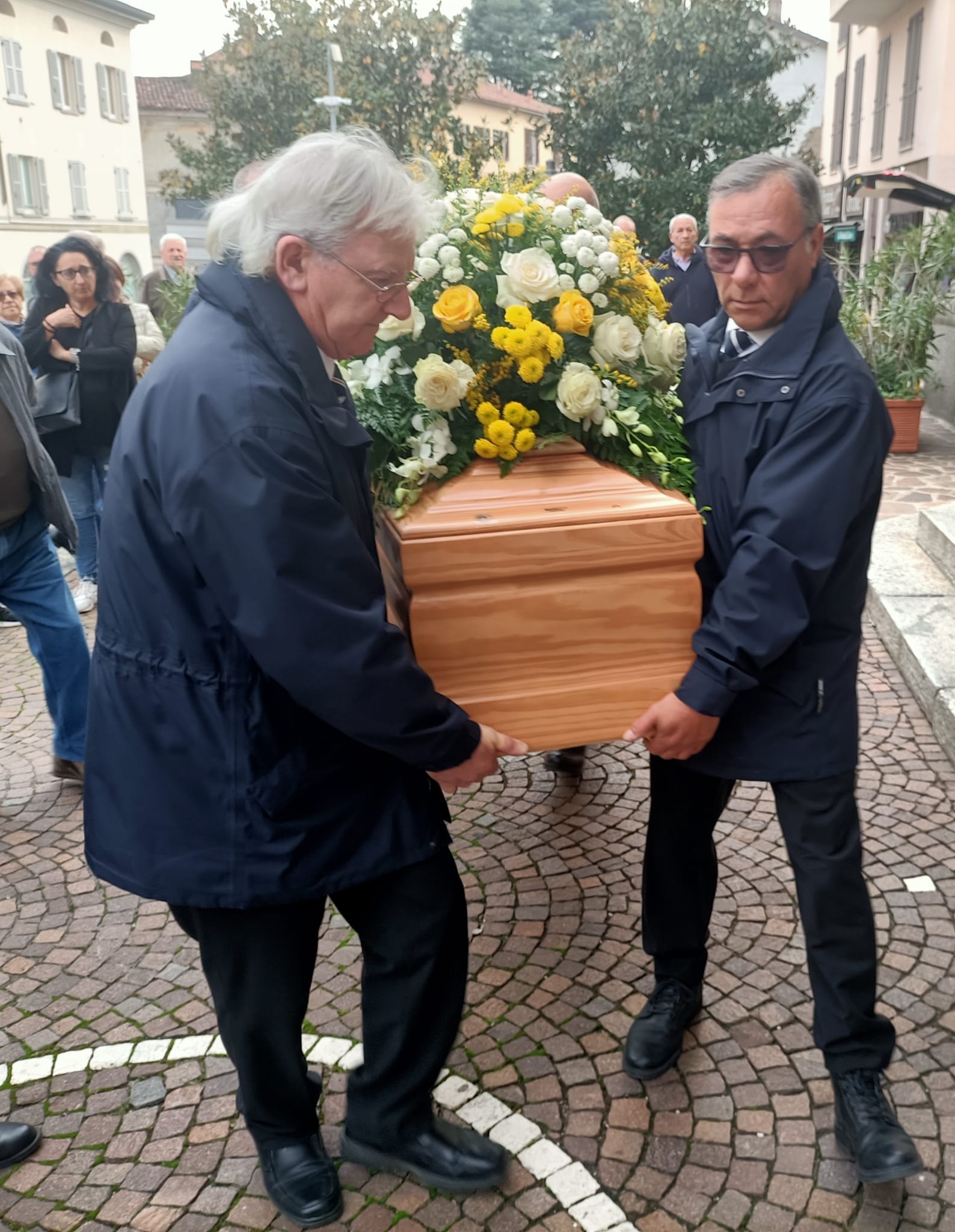 funerale rocco luigi barbaro storico vigile olginate (11)