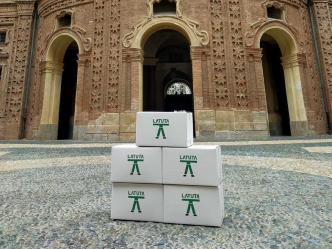 Latuta, abbigliamento da lavoro dei migliori brand con opzione di personalizzazione