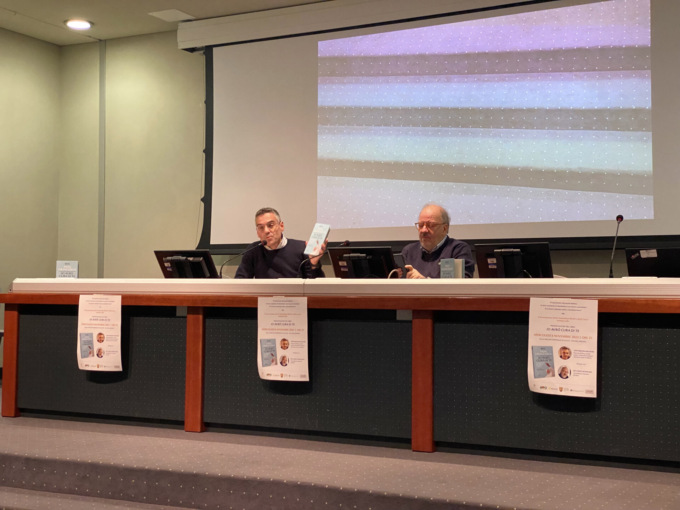 Volontariato e speranza nel dialogo tra Riccardo Bonacina e don Walter Magnoni