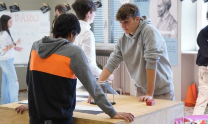 Un successo per l'Open Day del Liceo Leopardi, tra laboratori e spettacoli teatrali