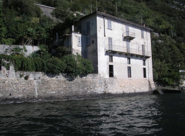 Venduta la casa di Fiumelatte Nord a 1,8 milioni di euro