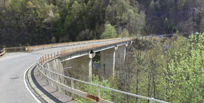 Appaltati i lavori al ponte di Premana sul torrente Varrone