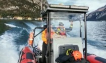 Intervento dei Vigili del fuoco, soccorsa una persona in difficoltà in mezzo al lago