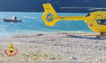 Uomo in difficoltà con il kitesurf ad Abbadia: tratto in salvo dai soccorsi