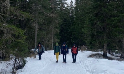 Il gruppo Ape Lecco giovani in gita al Lago Palù