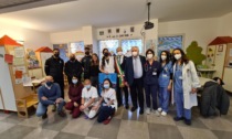 Calcio Lecco, sindaco e assessore visitano i bimbi in Pediatria