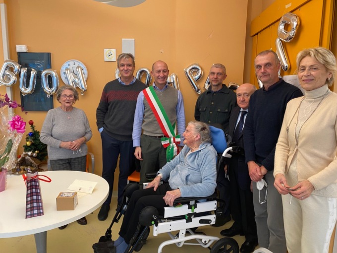 Lecco: festeggiati i 100 anni della campionessa Maddalena Schiefer