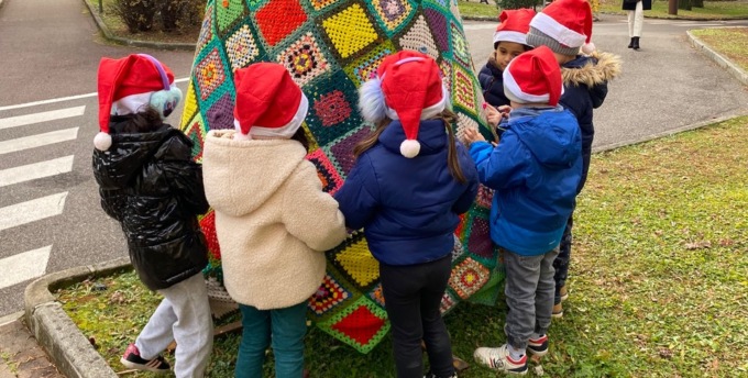 Airoldi e Muzzi, gli anziani insieme ai bambini: un incontro che porta benefici ad entrambe le parti