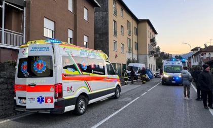 Incidente tra moto e un'apecar a Mandello, due i feriti