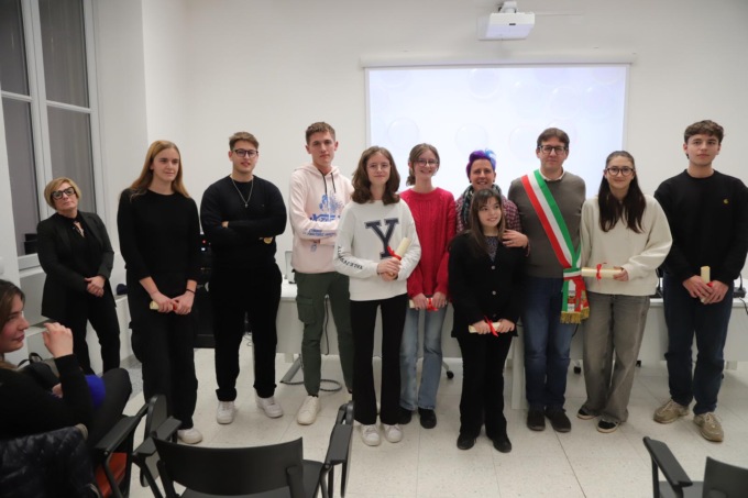 Olginate: premiati gli studenti e gli “Atleti dell’anno”