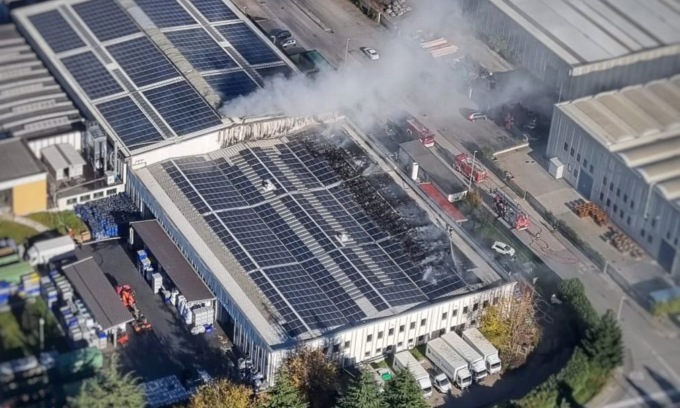 Incendio alla Seval, il sindaco di Colico ha emanato un’ordinanza e il sequestro probatorio dell’immobile