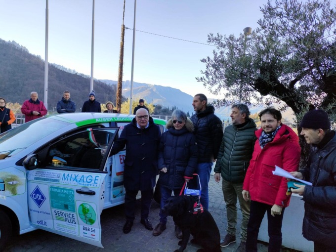 Auser: inaugurata una nuova auto per il trasporto sociale