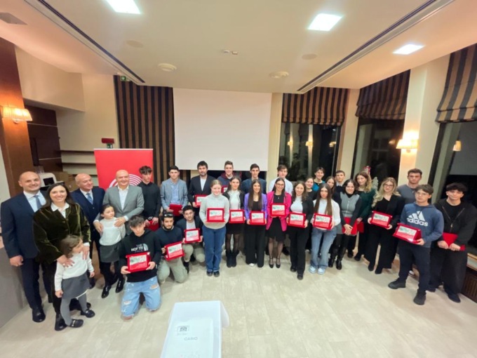 Eusider: consegnate le borse di studio ai figli dei dipendenti