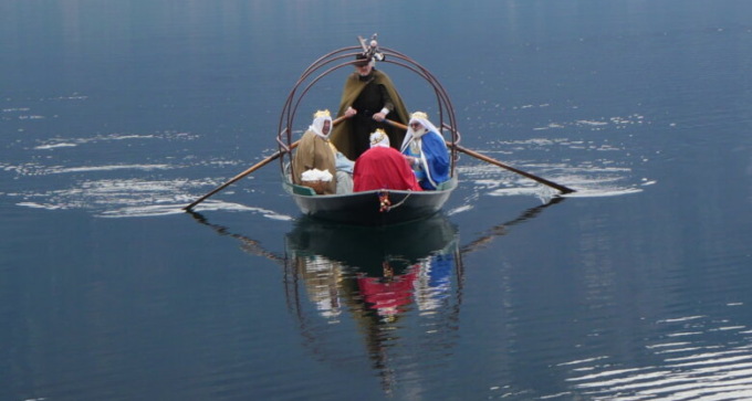 Abbadia, i Re Magi arrivano dal lago… sulla Lucia