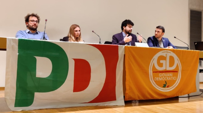 Pd, grande partecipazione all’incontro con l’europarlamentare Benifei sull’intelligenza artificiale