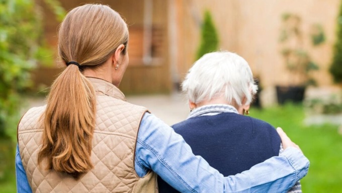 Caregiver familiari: a Lecco lo sportello di supporto