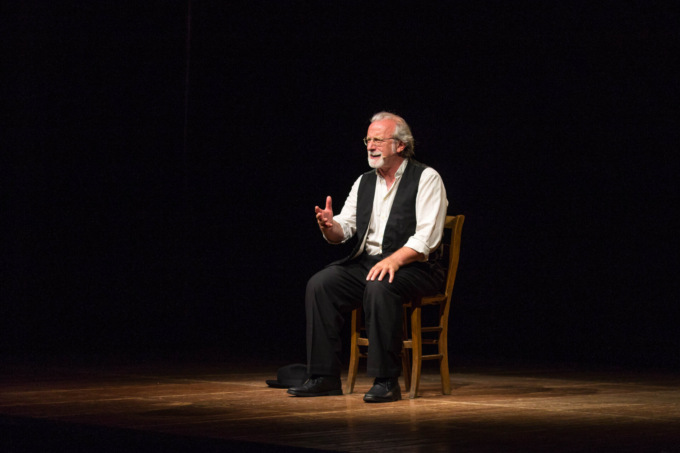 Teatro Invito, sabato lo spettacolo “Giungla” con Roberto Anglisani
