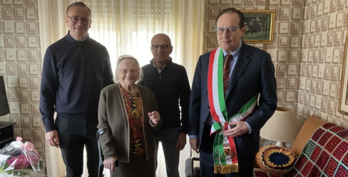 Valmadrera, 100 candeline per Marta Ida