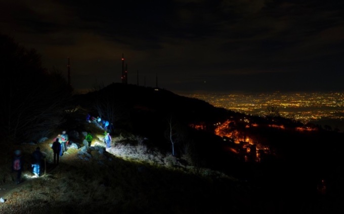 Valcava: le Luci di solidarietà regalano 1.700 euro al Kalika Family Hospital