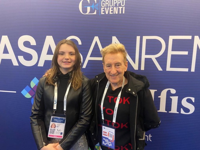 Lubemi si esibisce a Casa Sanremo e incontra i super vip