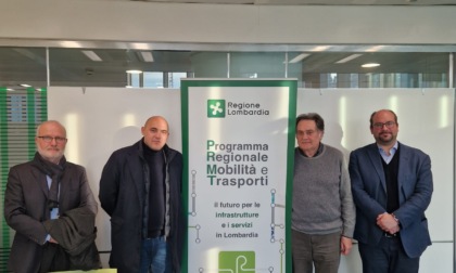 Treni, lavori sulla Lecco Bergamo: Zamperini e Fragomeli chiedono più autobus