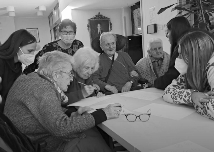“Ponti Generazionali”: al via il progetto di volontariato dei giovani all’Airoldi e Muzzi